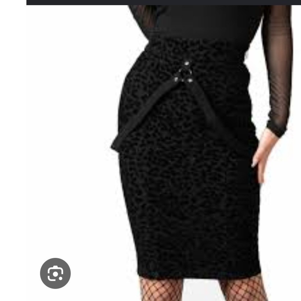Killstar catty queen Black Leopard Velvet Harness Pencil Skirt Gothic  
Skirt M